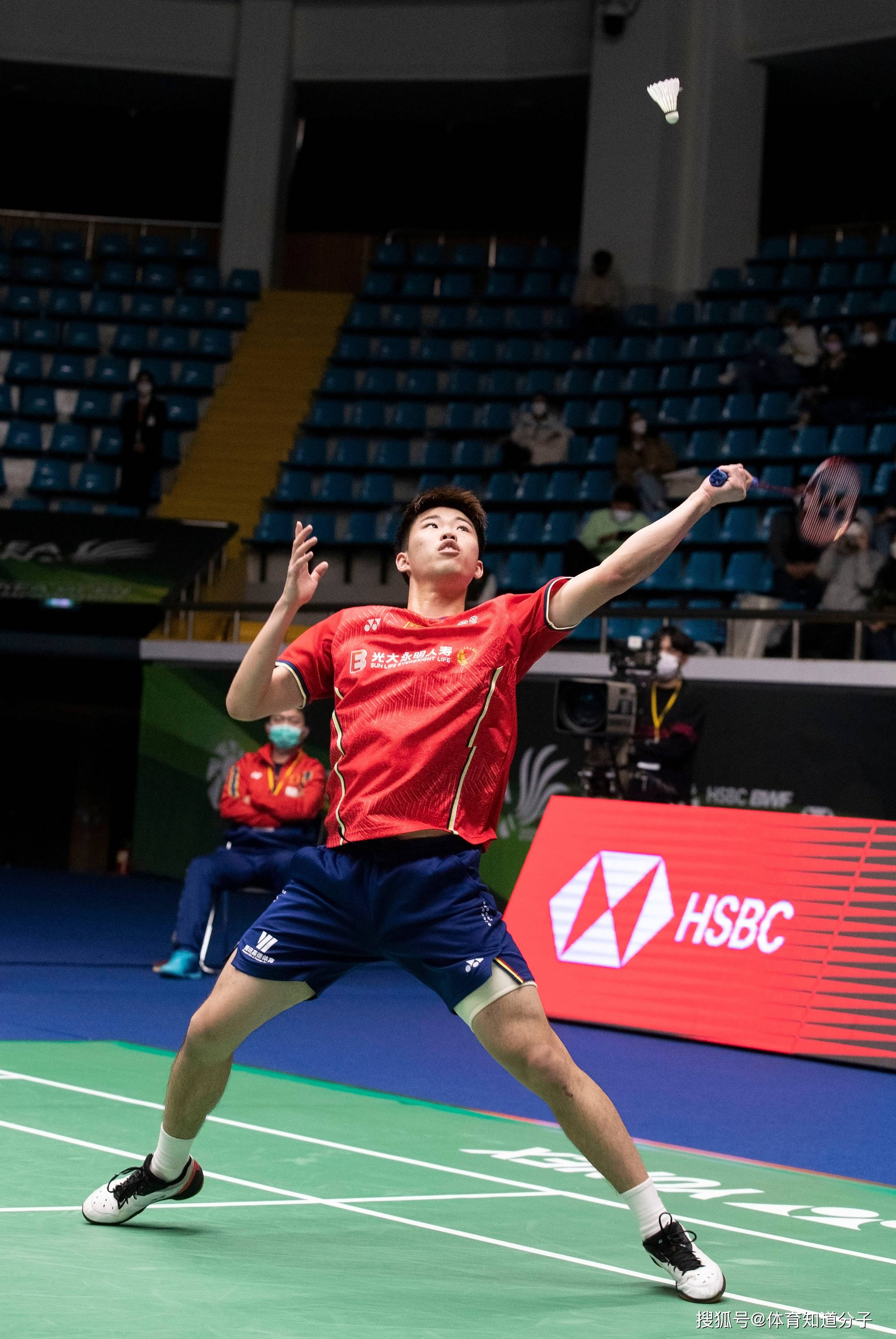 包含日本羽毛球队险胜英格兰羽毛球队，林丹关键制胜的词条