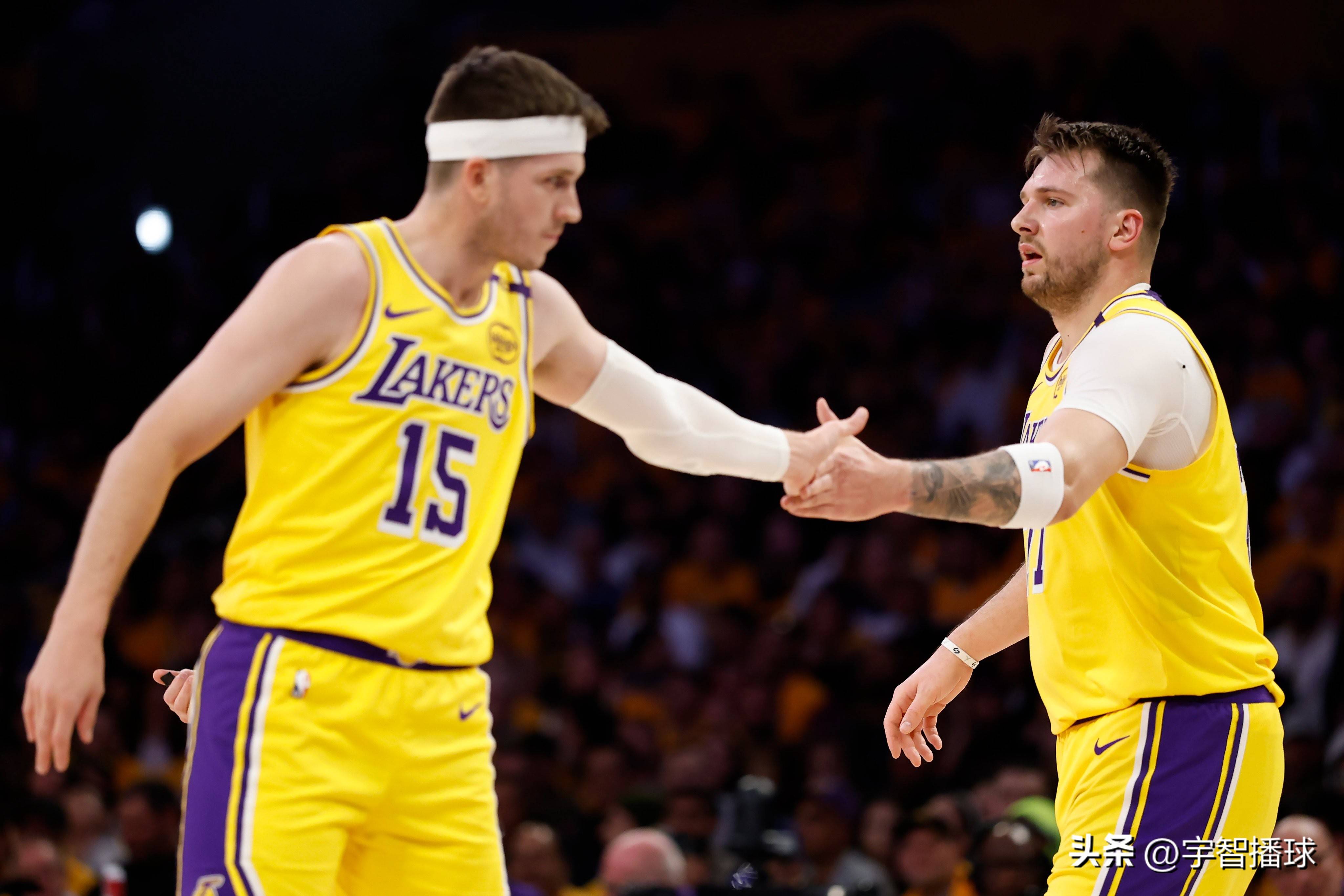 关于德国男篮完胜湖人,东契奇关键制胜的信息 关于德国男篮完胜湖人,东契奇关键制胜的信息