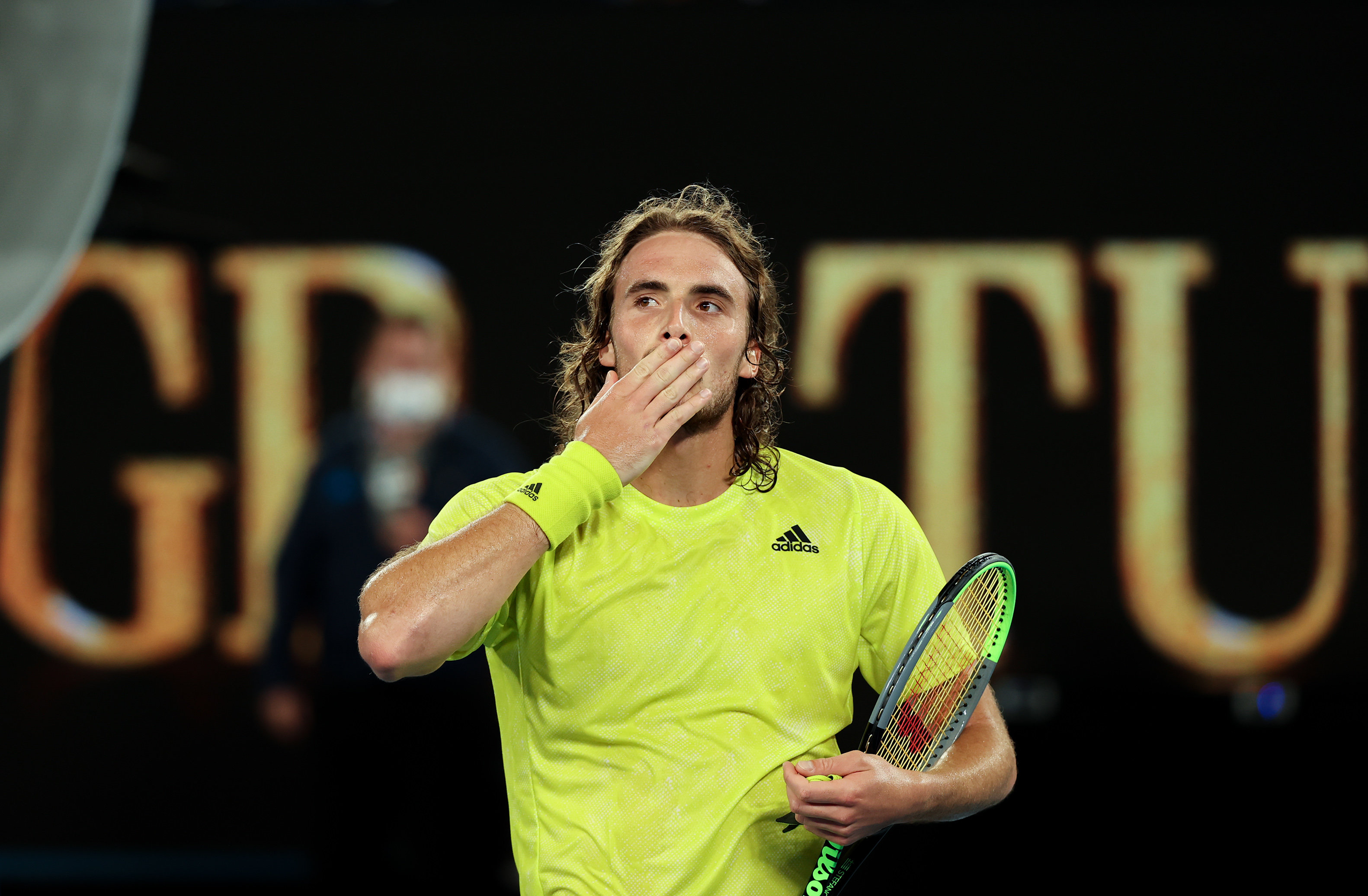 美网轻取澳网,西西帕斯扛起全队 美网轻取澳网,西西帕斯扛起全队